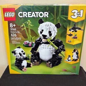 Genuine LEGO Brick Creator Panda Family 3-in-1 Set also Whales, Penguins #31165
